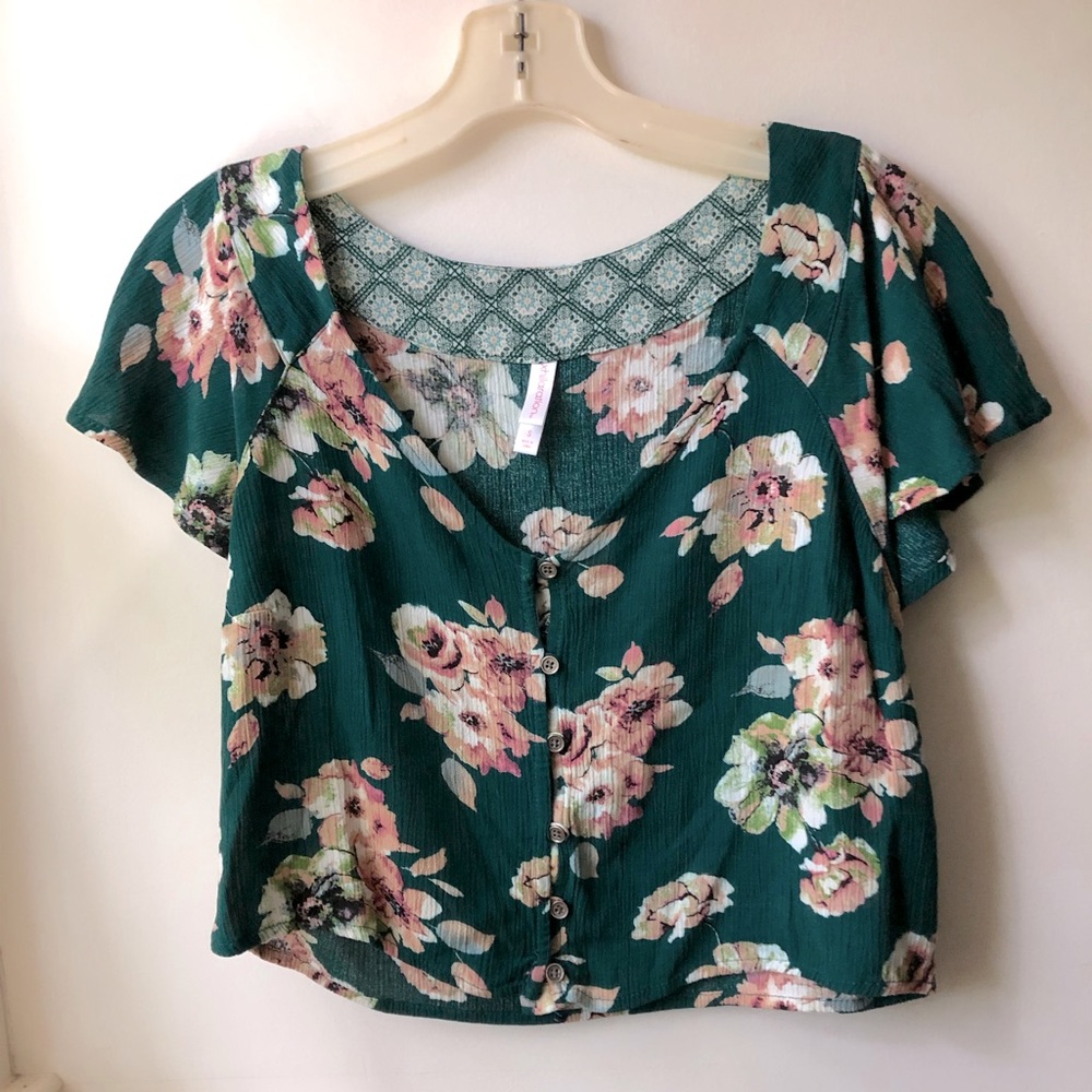 Xhilaration Floral Crop Top